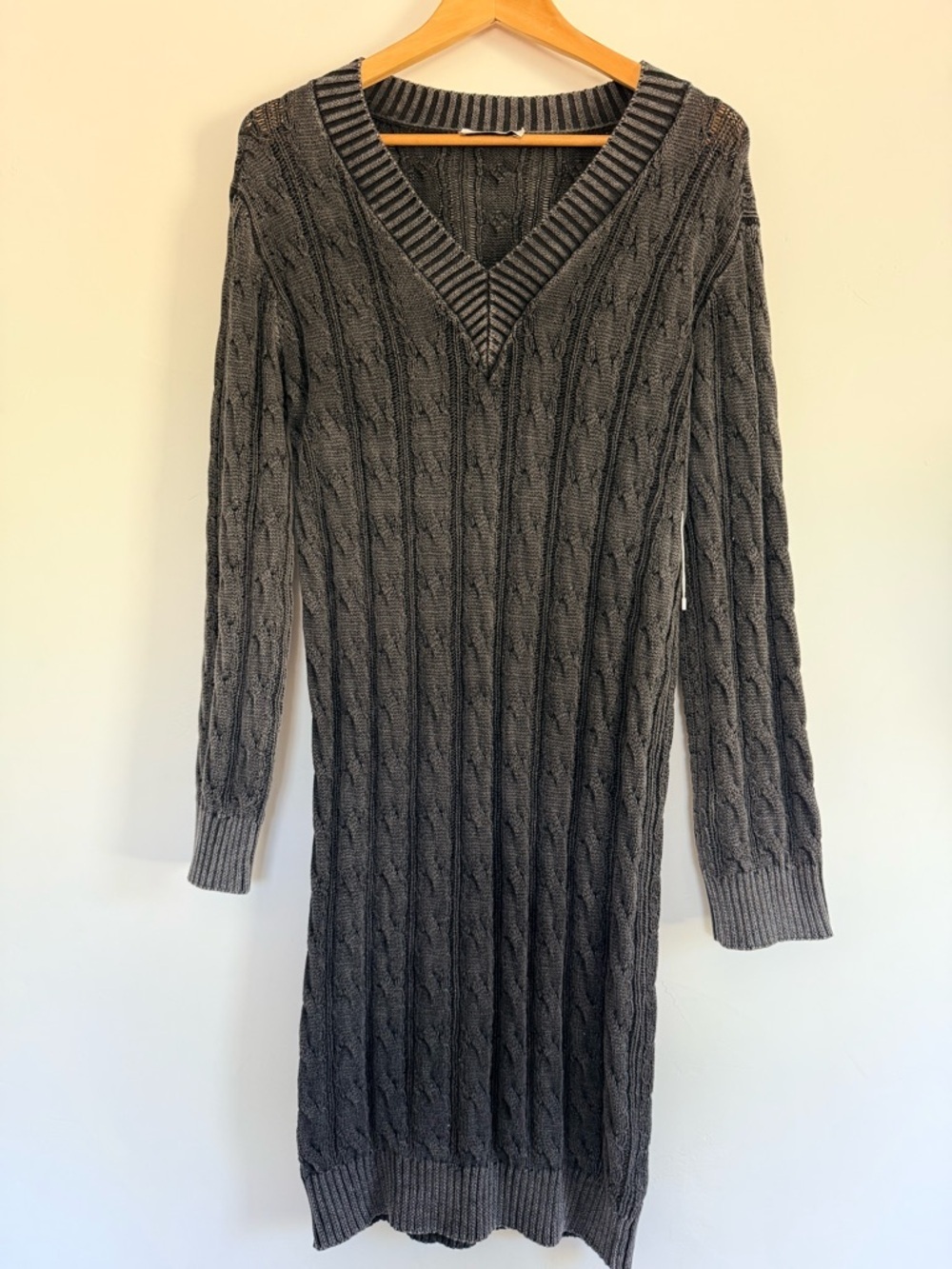 Sadie & Sage Cable Knit Sweater Dress | Gray | Size Small | NWOT - Picture 2 of 4